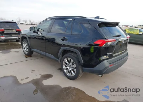 2021 Toyota Rav4 Xle Premium z USA, uszkodzony, nr VIN 2T3C1RFV4MC149855